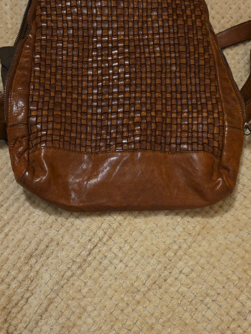 Vilenca Woven Leather Brown Backpack - Picture 7 of 11